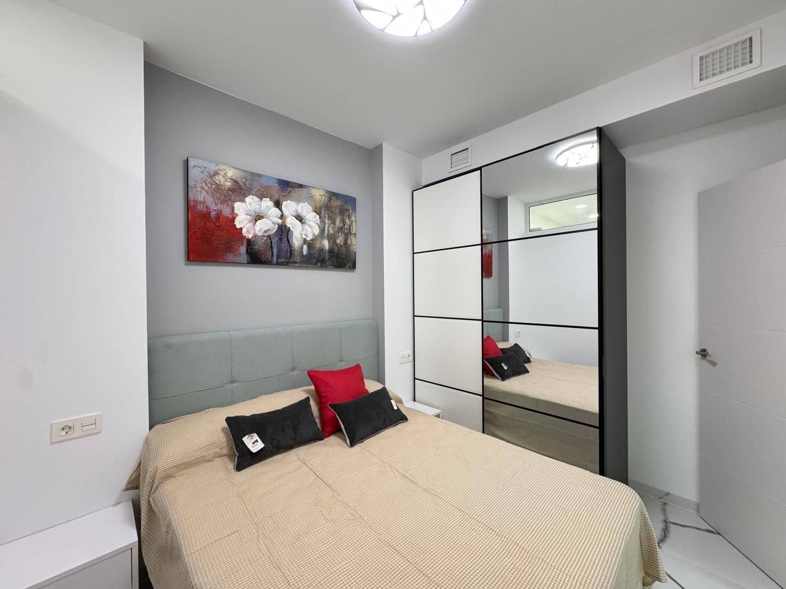 2 soverom Leilighet til salgs i Torrevieja - € 199 900 (Ref: 9963020)