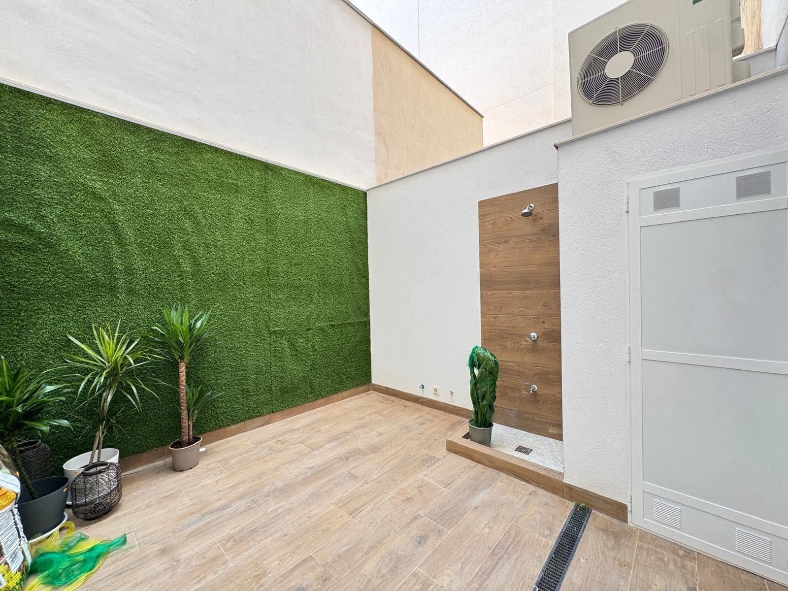 2 soverom Leilighet til salgs i Torrevieja - € 199 900 (Ref: 9963020)