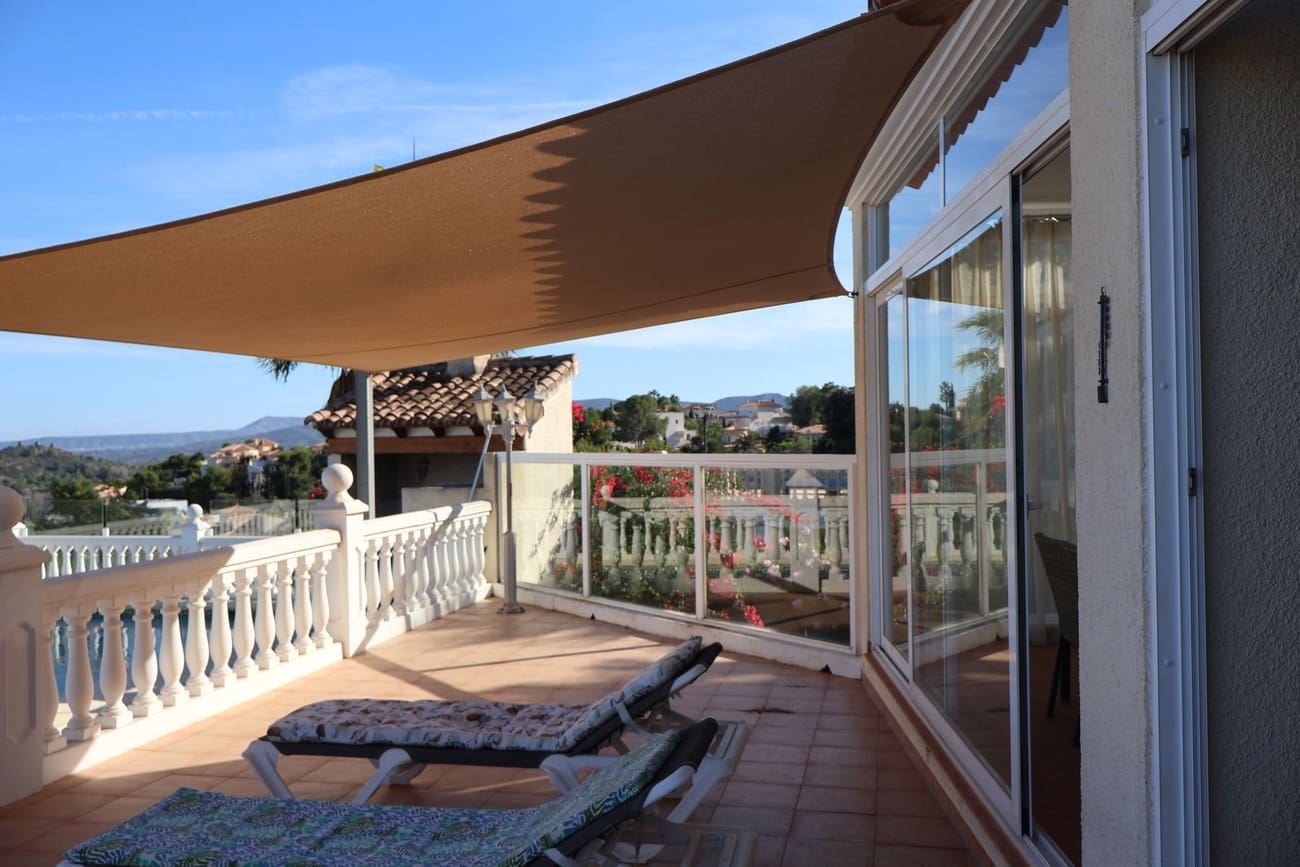 3 bedroom Villa for sale in Denia - € 785,000 (Ref: 9963023)