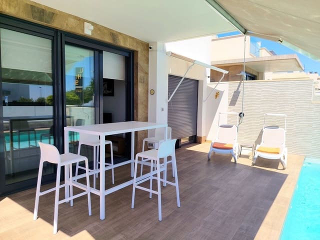 3 soveværelse Villa til salg i San Miguel de Salinas - € 399.000 (Ref: 9963026)