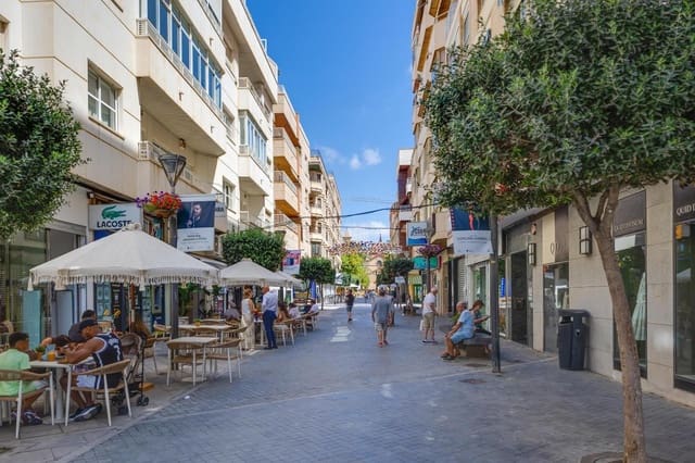 3 bedroom Penthouse for sale in Torrevieja - € 310,969 (Ref: 9963033)