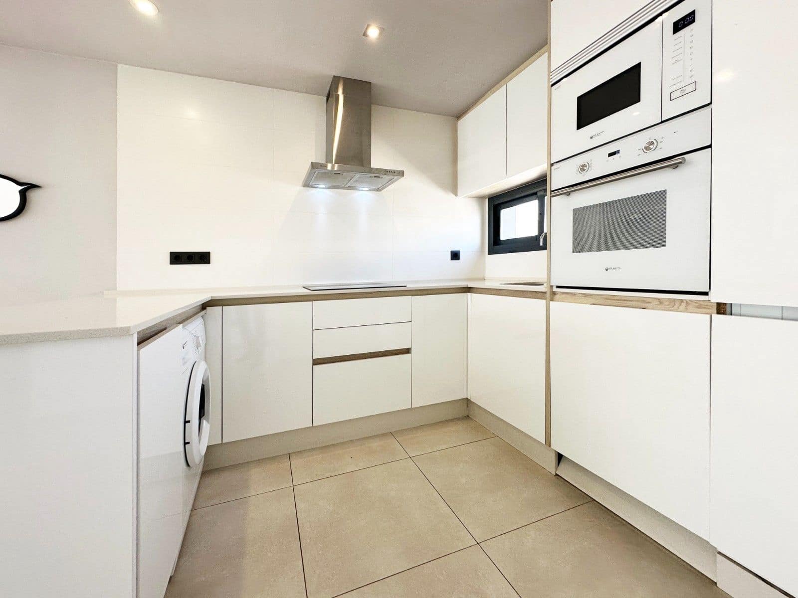 2 chambre Appartement à vendre à Guardamar del Segura avec garage - 289 000 € (Ref: 9963047)