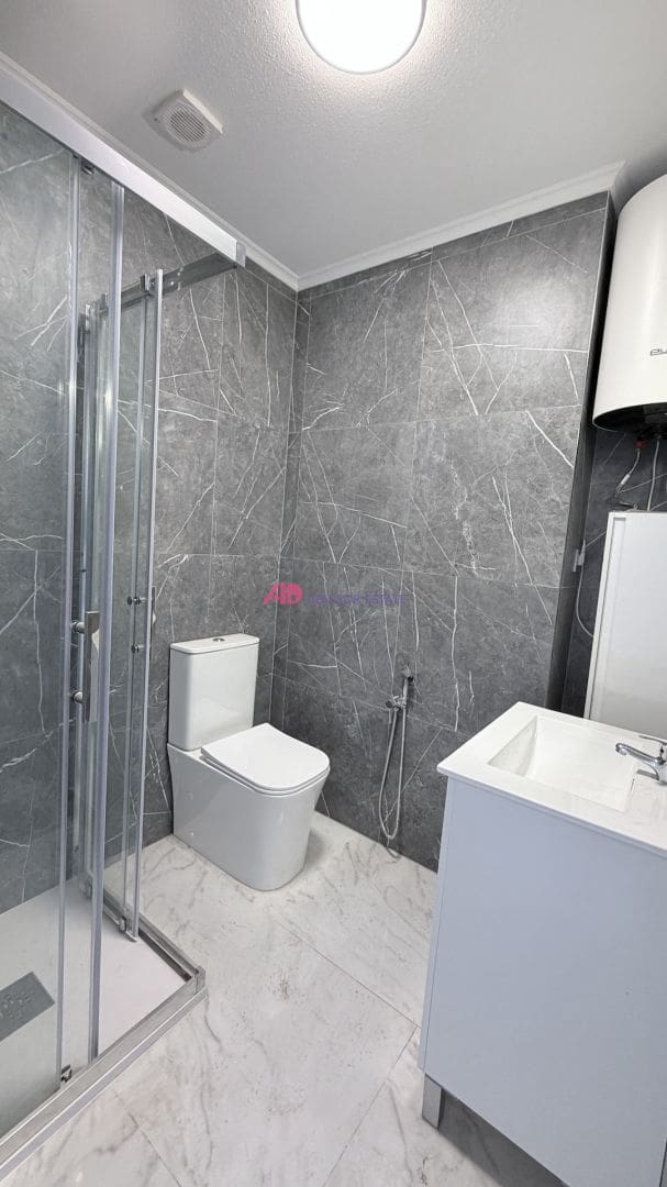 2 soveværelse Lejlighed til salg i Torrevieja - € 165.000 (Ref: 9963066)
