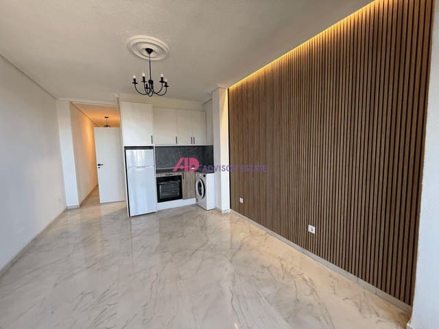 2 soveværelse Lejlighed til salg i Playa del Acequión, Torrevieja - € 165.000 (Ref: 9963066)