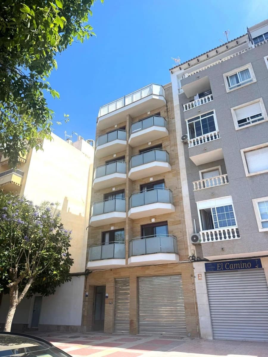 2 chambre Appartement à vendre à Torrevieja - 184 700 € (Ref: 9963071)