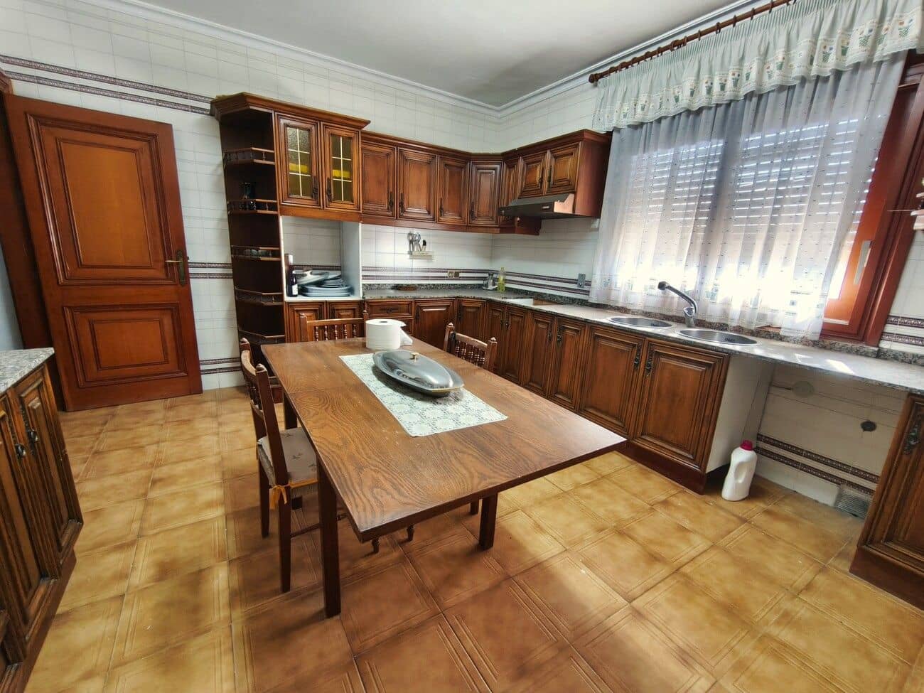 4 makuuhuone Huvila myytävänä paikassa Santiago de la Ribera mukana uima-altaan 
autotalli - 950 000 € (Ref: 9963073)