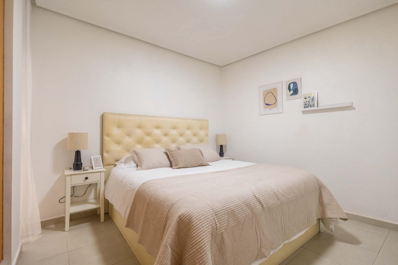 3 soverom Leilighet til salgs i Torrevieja - € 220 000 (Ref: 9963074)