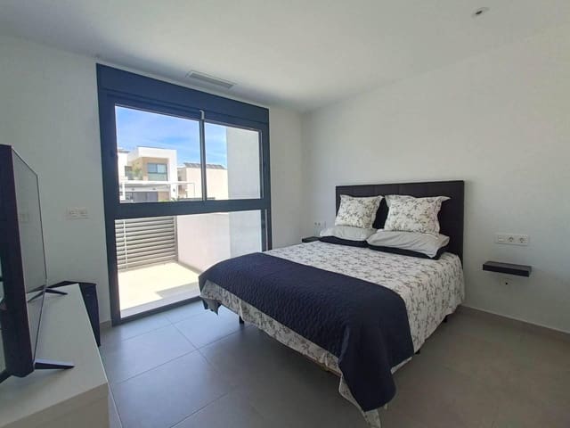 Chalet de 5 habitaciones en Formentera del Segura en venta - 450.000 € (Ref: 9963075)