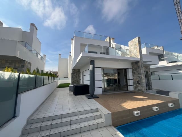 3 sypialnia Willa na sprzedaż w Los Alcázares z basenem garażem - 595 000 € (Ref: 9963091)