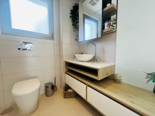 3 sypialnia Willa na sprzedaż w Los Alcázares z basenem garażem - 595 000 € (Ref: 9963091)