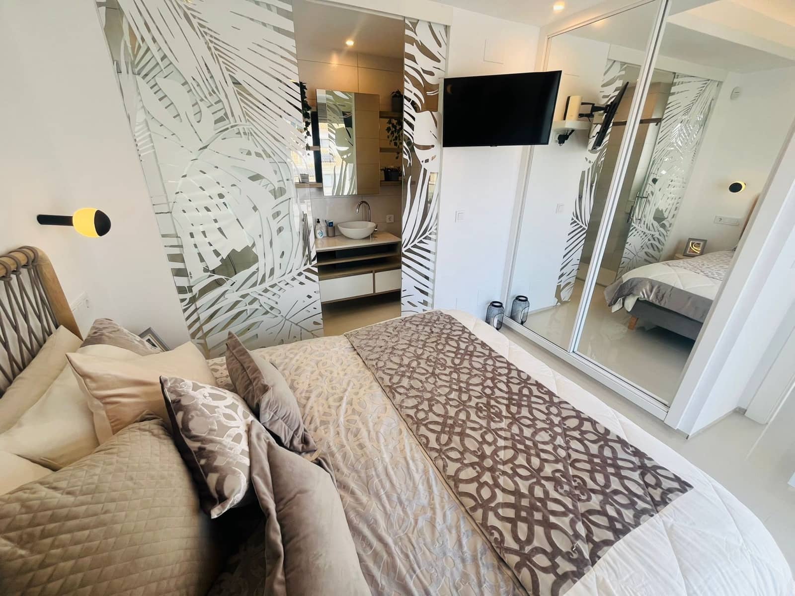 3 sypialnia Willa na sprzedaż w Los Alcazares z basenem garażem - 595 000 € (Ref: 9963091)