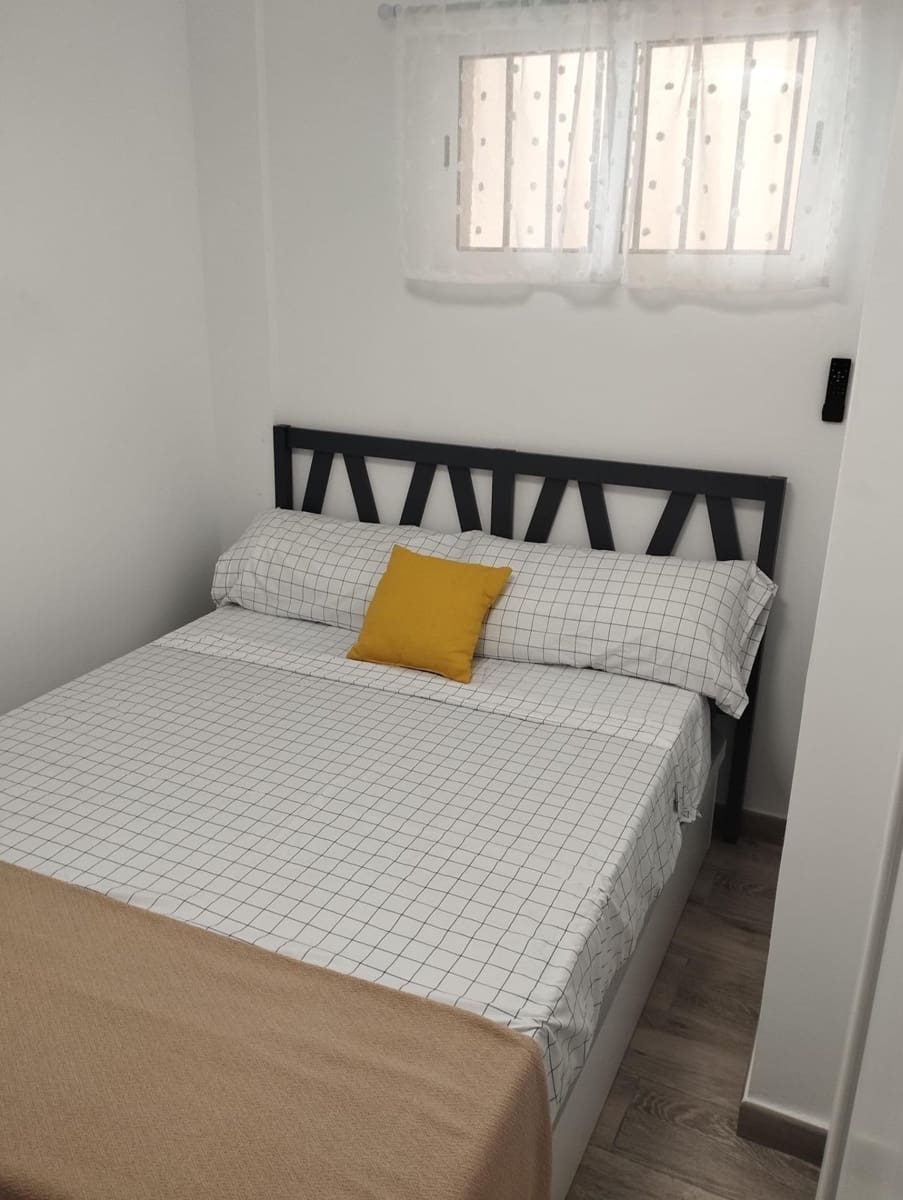 2 soverom Leilighet til salgs i Guardamar del Segura - € 120 000 (Ref: 9963094)