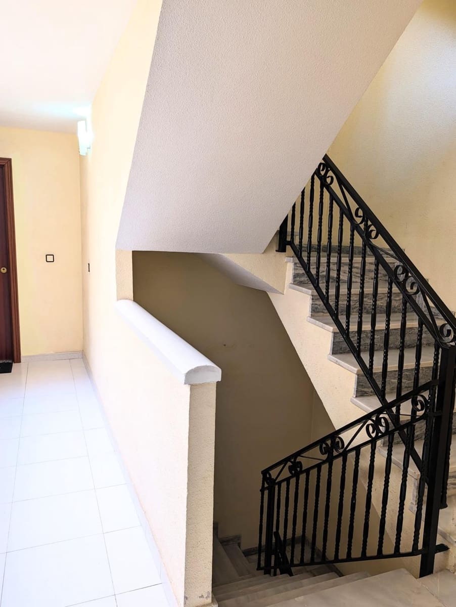 1 soverom Leilighet til salgs i Torrevieja - € 145 000 (Ref: 9963103)
