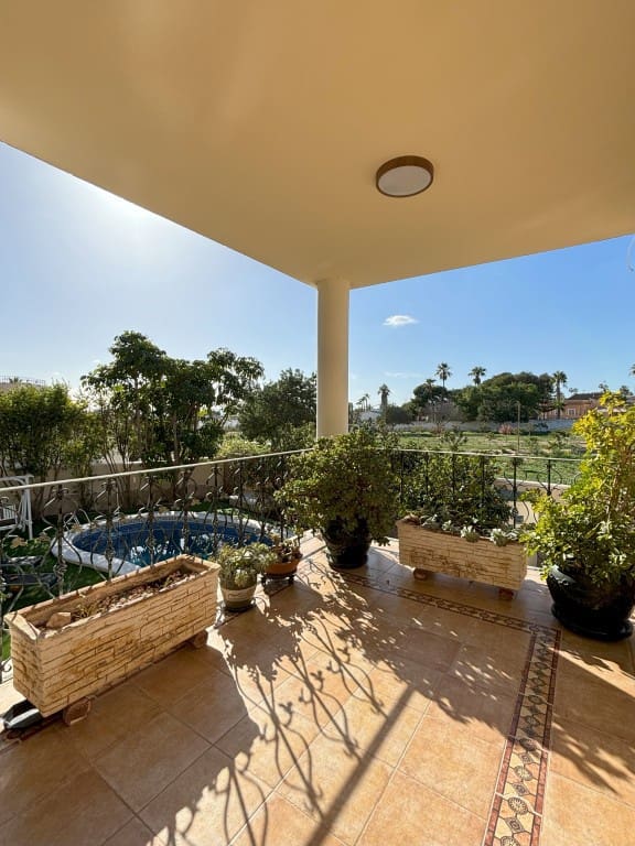 5 soverom Villa til salgs i Rojales - € 630 000 (Ref: 9963105)