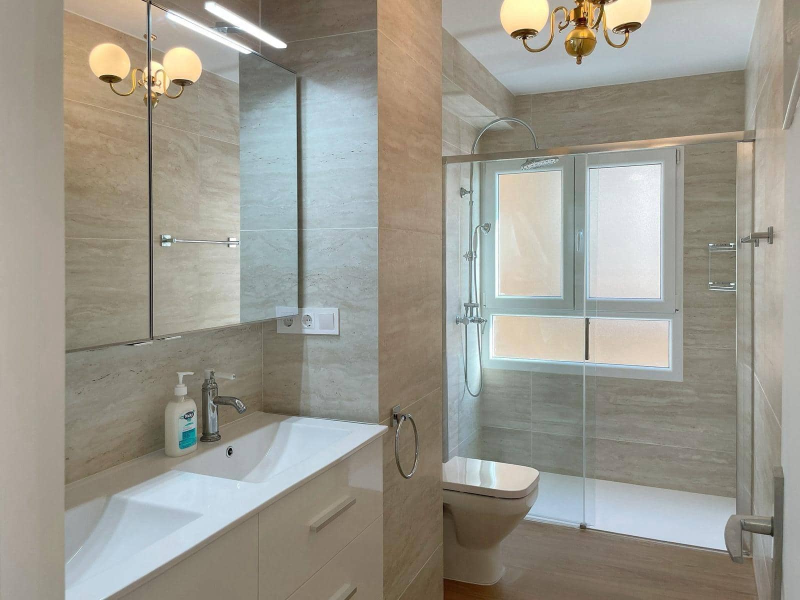 4 slaapkamer Appartement te koop in Torrevieja - € 620.000 (Ref: 9963119)