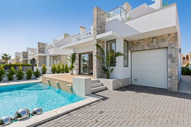 3 slaapkamer Villa te koop in Los Alcázares met zwembad - € 544.841 (Ref: 9963121)