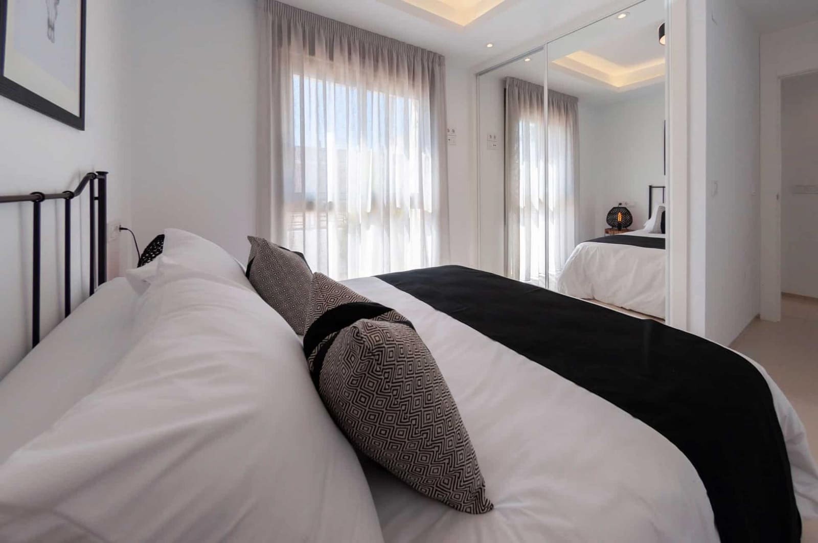 3 slaapkamer Villa te koop in Los Alcazares met zwembad - € 544.841 (Ref: 9963121)