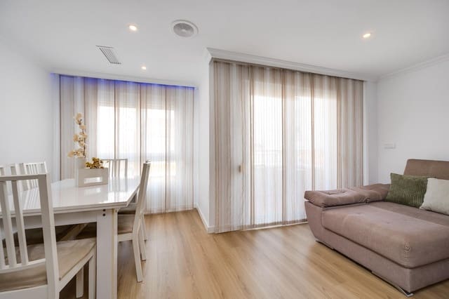 Apartamento de 3 habitaciones en Centro, Torrevieja en venta - 265.000 € (Ref: 9963125)