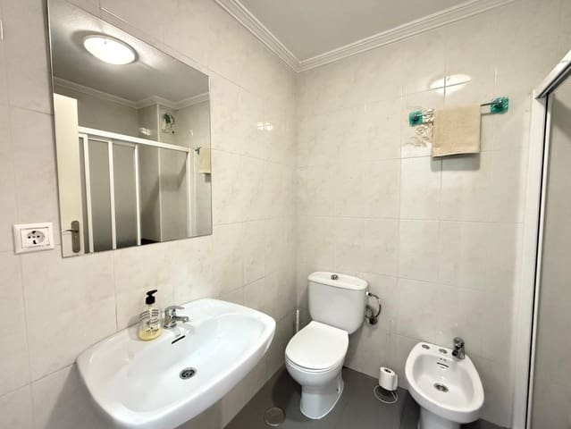 1 chambre Appartement à vendre à Torrevieja - 156 900 € (Ref: 9963135)
