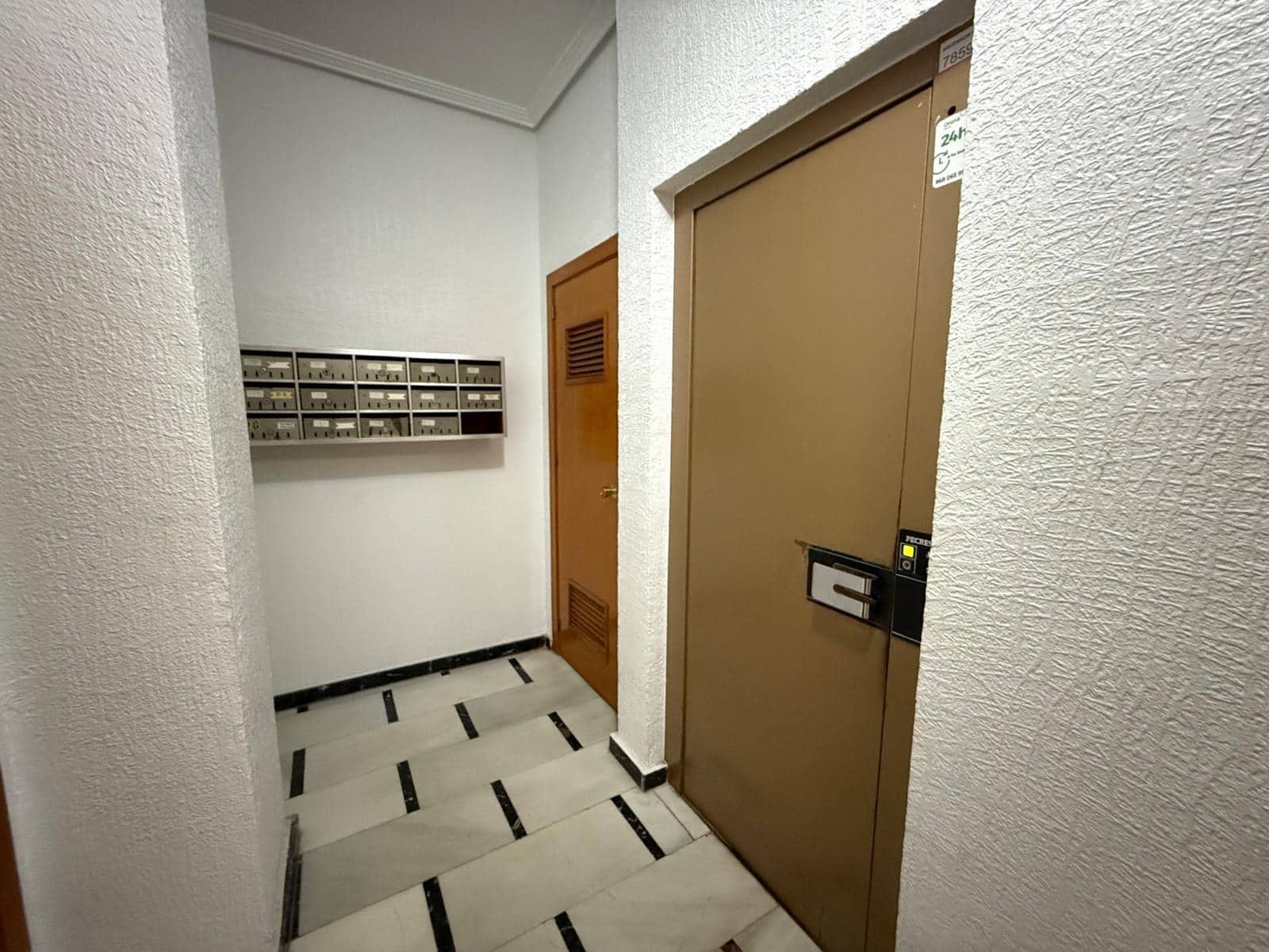 1 Zimmer Apartment zu verkaufen in Torrevieja - 156.900 € (Ref: 9963135)