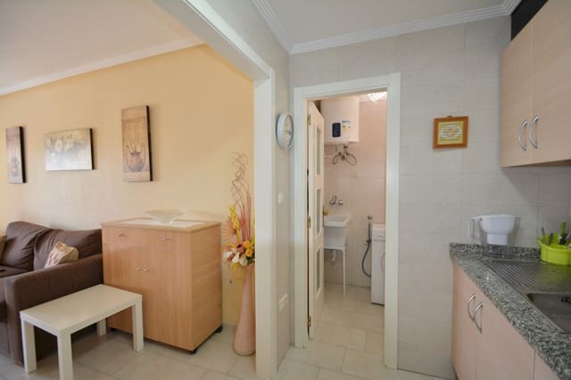 Apartamento de 2 habitaciones en Guardamar del Segura en venta - 218.000 € (Ref: 9963138)