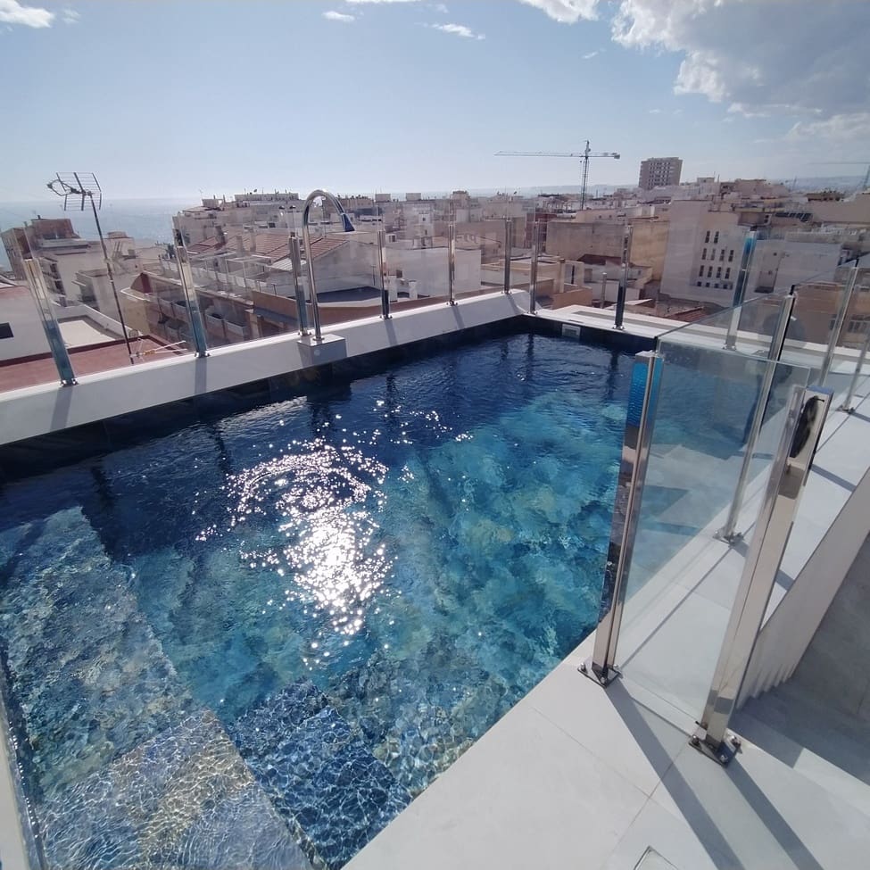 2 quarto Apartamento para venda em Torrevieja com piscina - 300 000 € (Ref: 9963140)