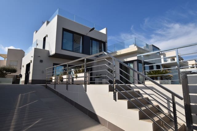 5 sypialnia Willa na sprzedaż w San Miguel de Salinas - 995 000 € (Ref: 9963142)