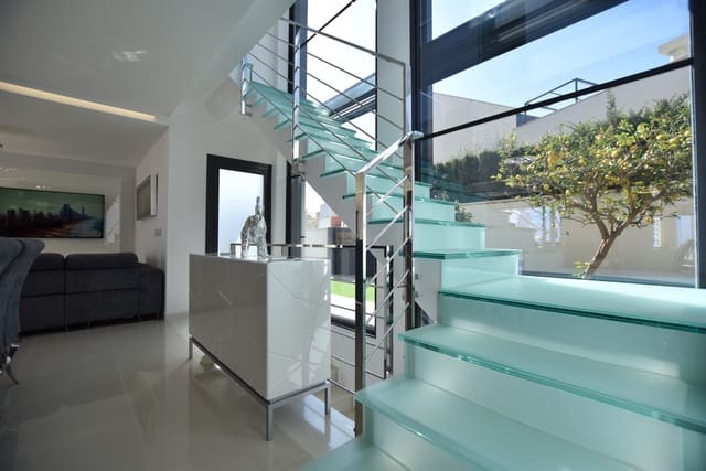 5 sypialnia Willa na sprzedaż w San Miguel de Salinas - 995 000 € (Ref: 9963142)