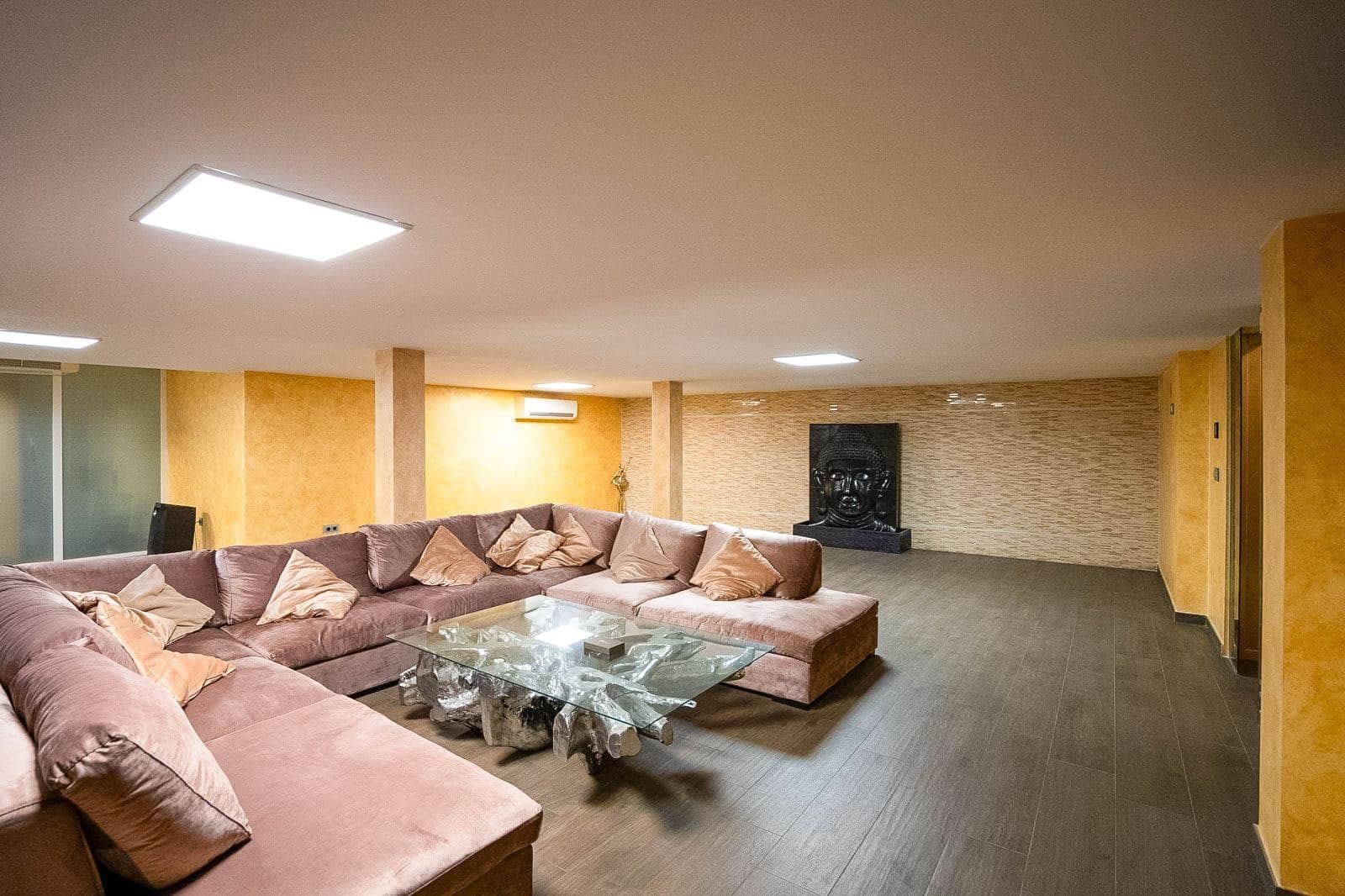 5 bedroom Villa for sale in La Mata with pool - € 1,170,000 (Ref: 9963147)