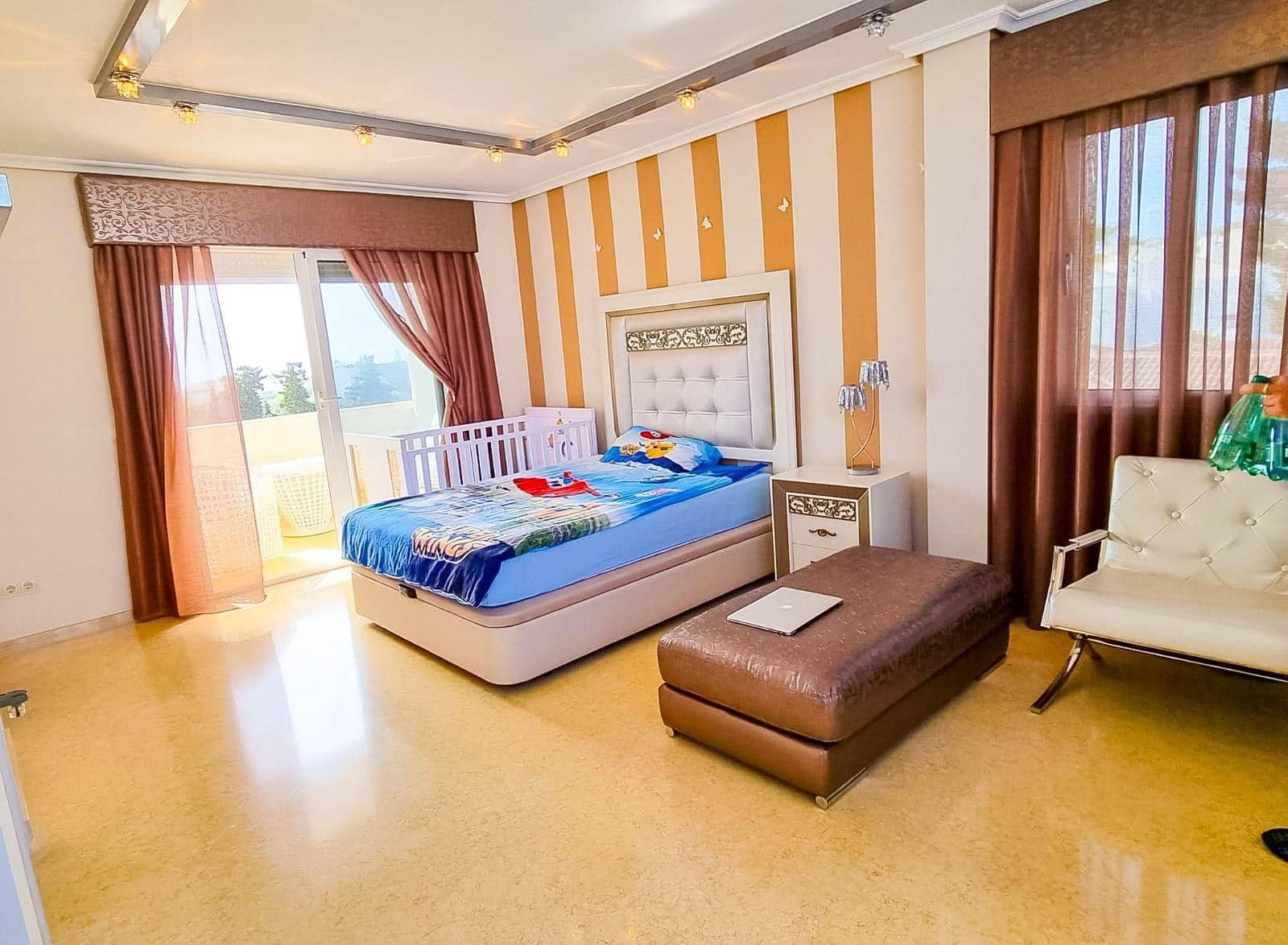 5 bedroom Villa for sale in La Mata with pool - € 1,170,000 (Ref: 9963147)