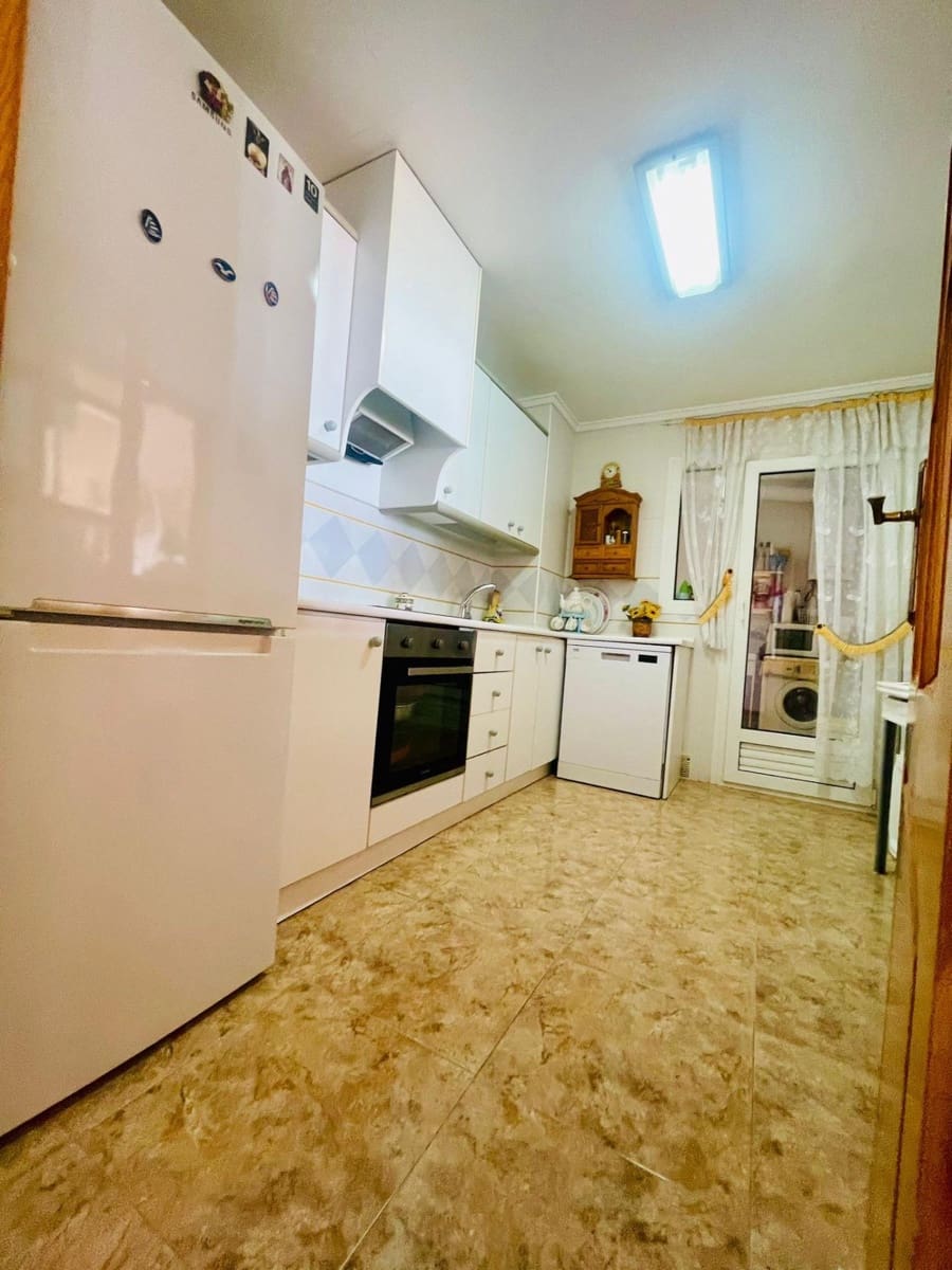 3 sovrum Lägenhet till salu i Torrevieja - 390 000 € (Ref: 9963159)