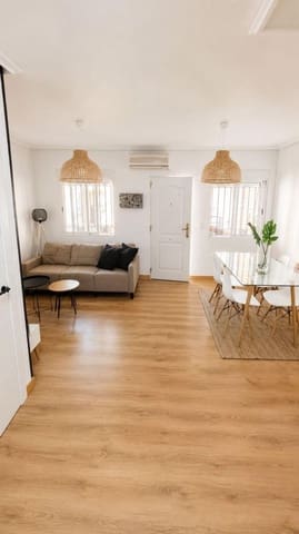 3 soverom Hus til salgs i La Zenia, Orihuela med svømmebasseng - € 279 900 (Ref: 9963170)