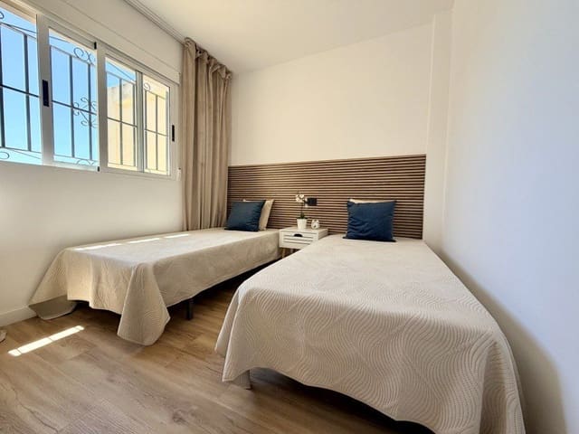 3 soveværelse Byhus til salg i Los Balcones - Los Altos, Torrevieja med garage - € 279.000 (Ref: 9963173)