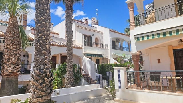 2 sovrum Hus till salu i Orihuela Costa, Orihuela med pool - 239 000 € (Ref: 9963184)