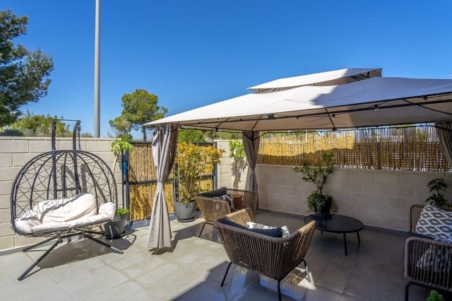 Casa de 3 habitaciones en Las Filipinas en venta - 325.000 € (Ref: 9963192)