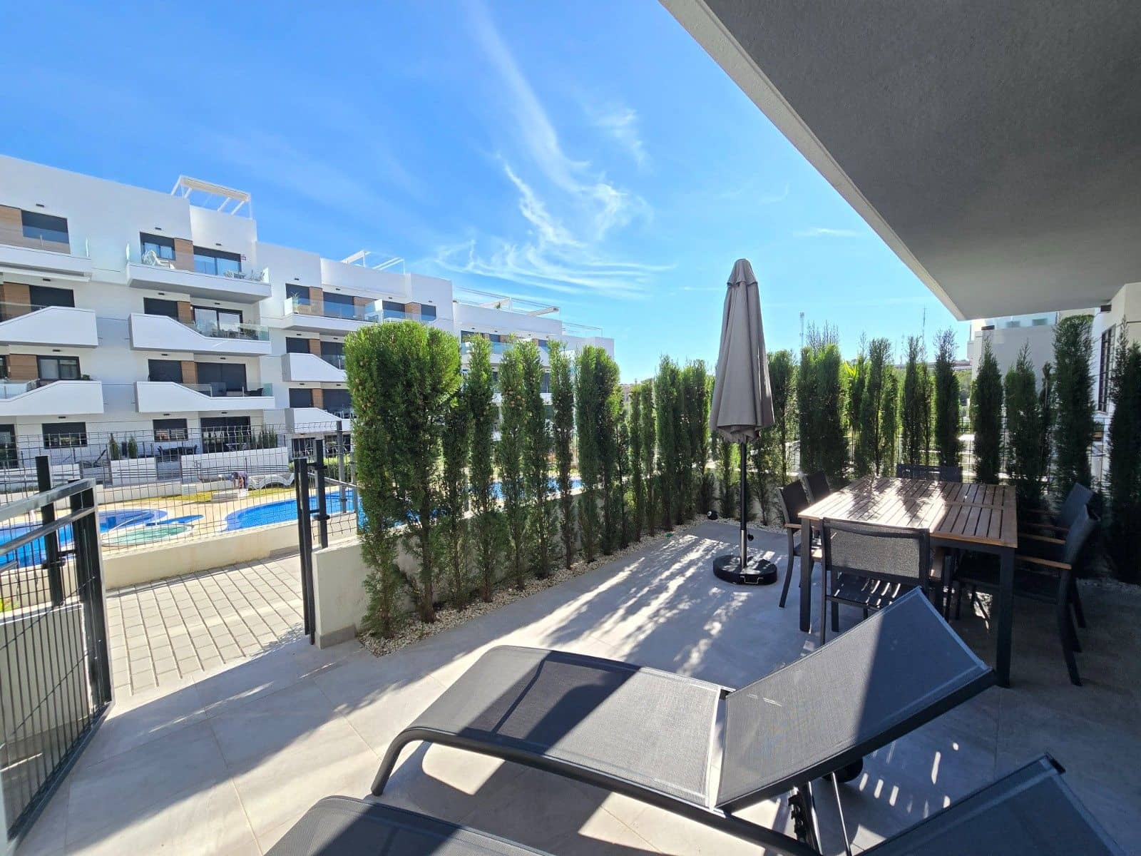 2 soverom Leilighet til salgs i Filipinas - € 249 999 (Ref: 9973407)