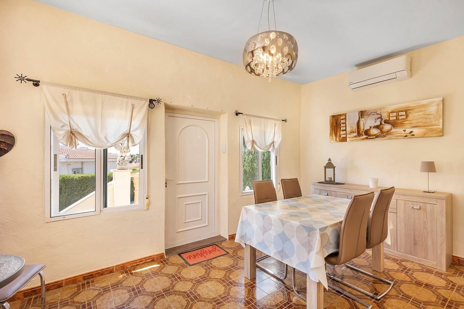 Chalet de 3 habitaciones en Rojales en venta con piscina garaje - 389.500 € (Ref: 9973410)