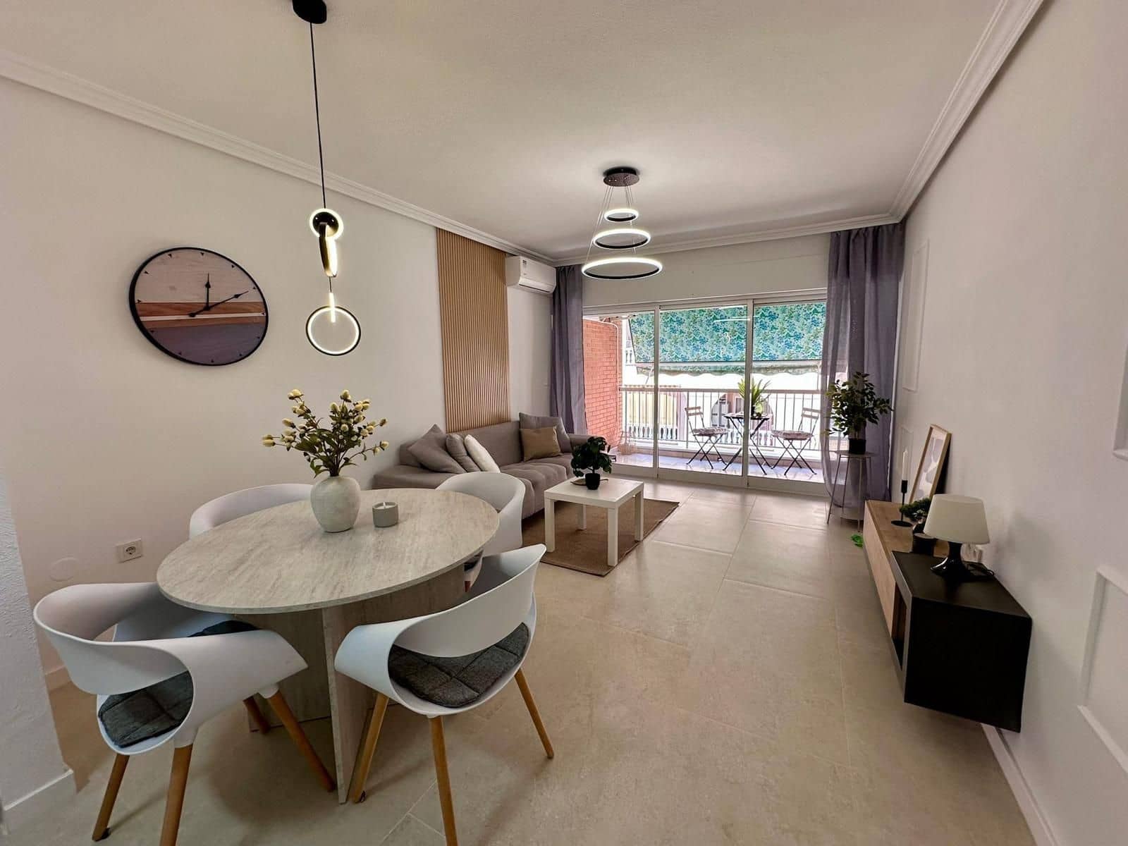 2 soverom Leilighet til salgs i Torrevieja - € 189 900 (Ref: 9973418)