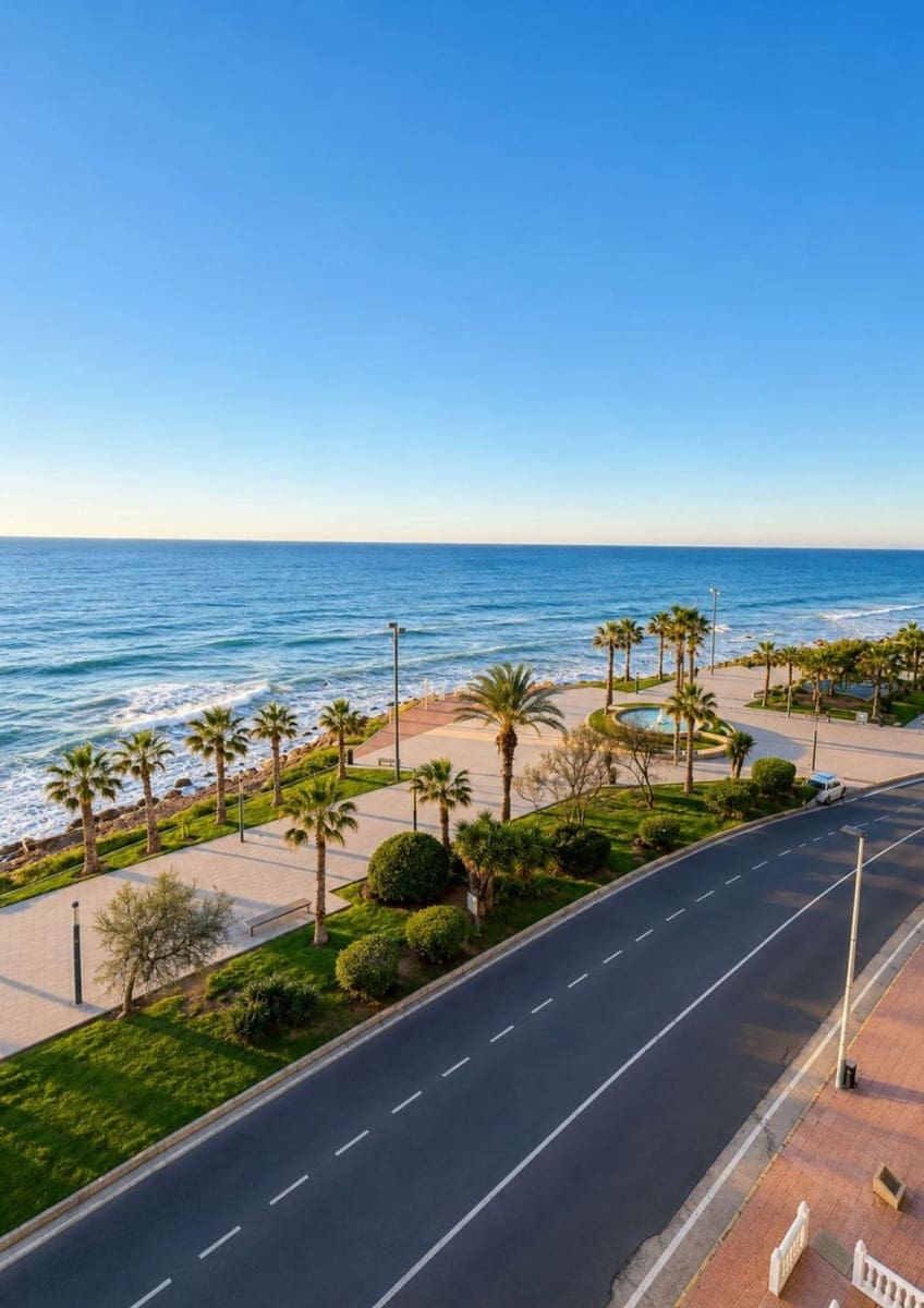 3 soveværelse Lejlighed til salg i Torrevieja med swimmingpool - € 349.000 (Ref: 9983095)