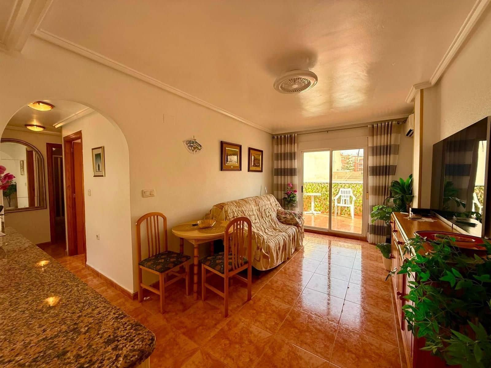 3 soveværelse Penthouse til salg i Torrevieja - € 199.900 (Ref: 9983096)