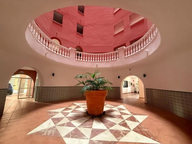 3 slaapkamer Appartement te koop in Los Frutales, Torrevieja met zwembad - € 329.000 (Ref: 9983098)