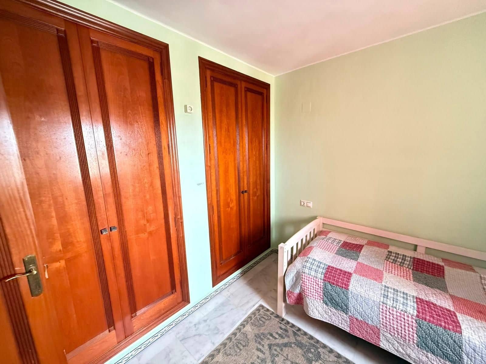 3 slaapkamer Appartement te koop in Torrevieja met zwembad - € 329.000 (Ref: 9983098)