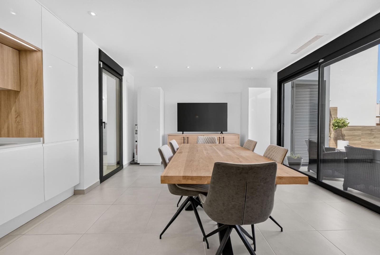 5 sypialnia Willa na sprzedaż w Rojales z basenem garażem - 450 000 € (Ref: 9990805)