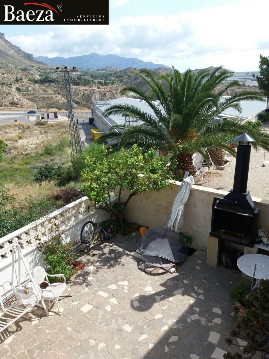 3 chambre Villa/Maison à vendre à Jijona / Xixona avec piscine - 193 000 € (Ref: 9509682)