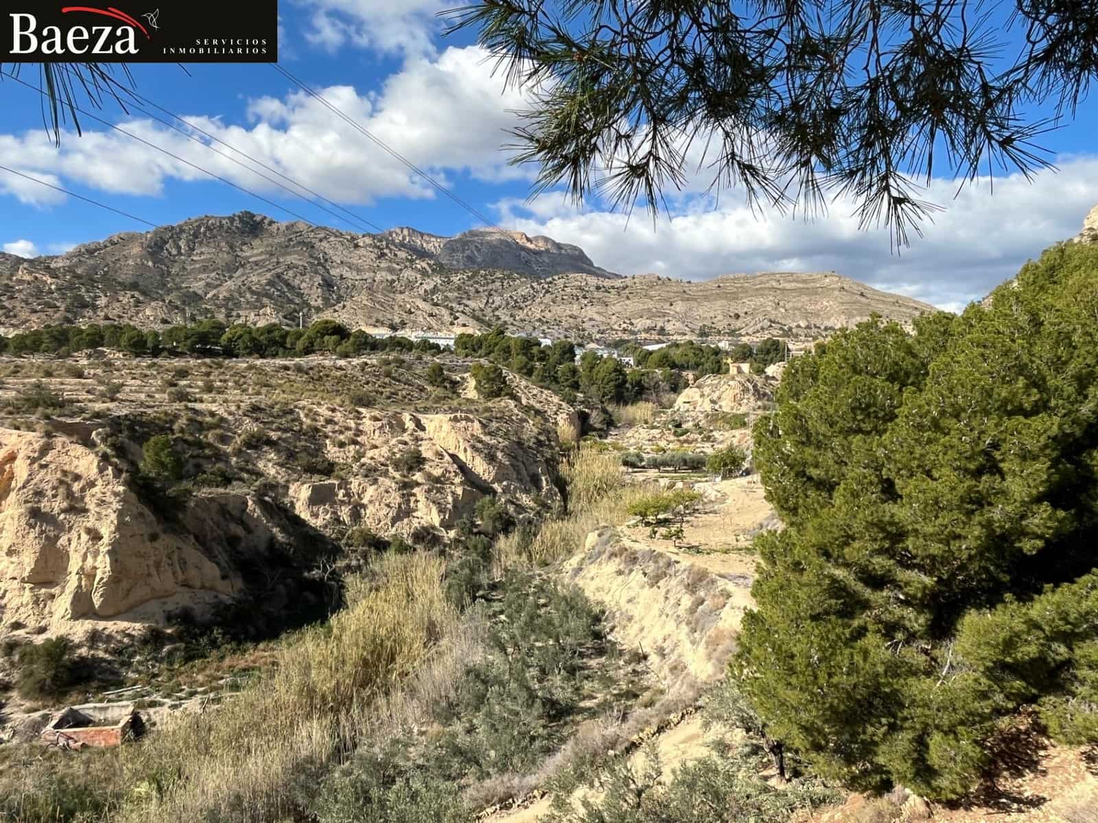 3 chambre Villa/Maison à vendre à Jijona / Xixona avec piscine - 193 000 € (Ref: 9509682)