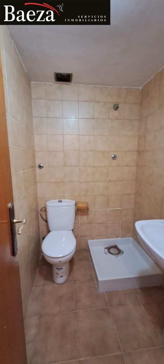 3 bedroom Commercial for rent in San Juan de Alicante / Sant Joan d'Alacant with pool - € 1,300 (Ref: 9509683)