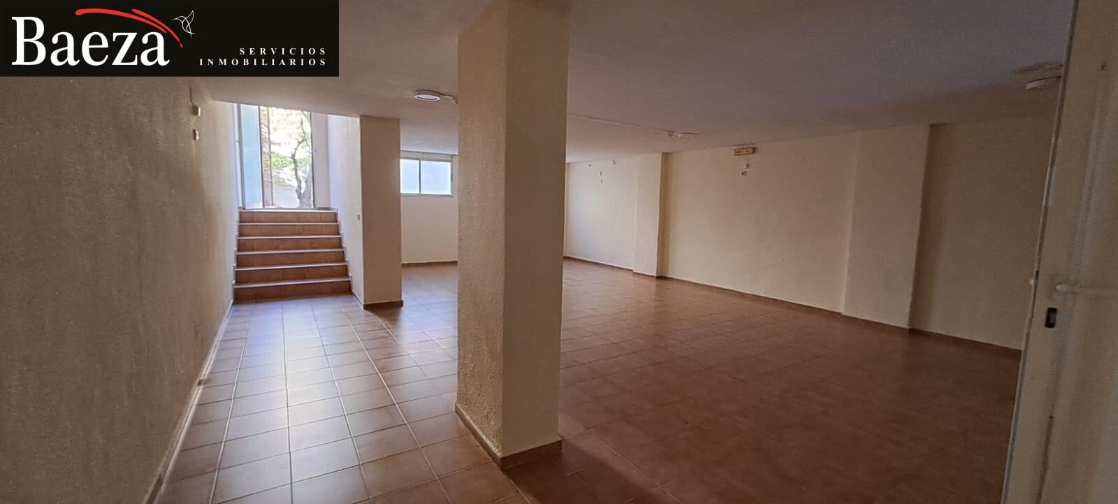 3 bedroom Commercial for rent in San Juan de Alicante / Sant Joan d'Alacant with pool - € 1,300 (Ref: 9509683)