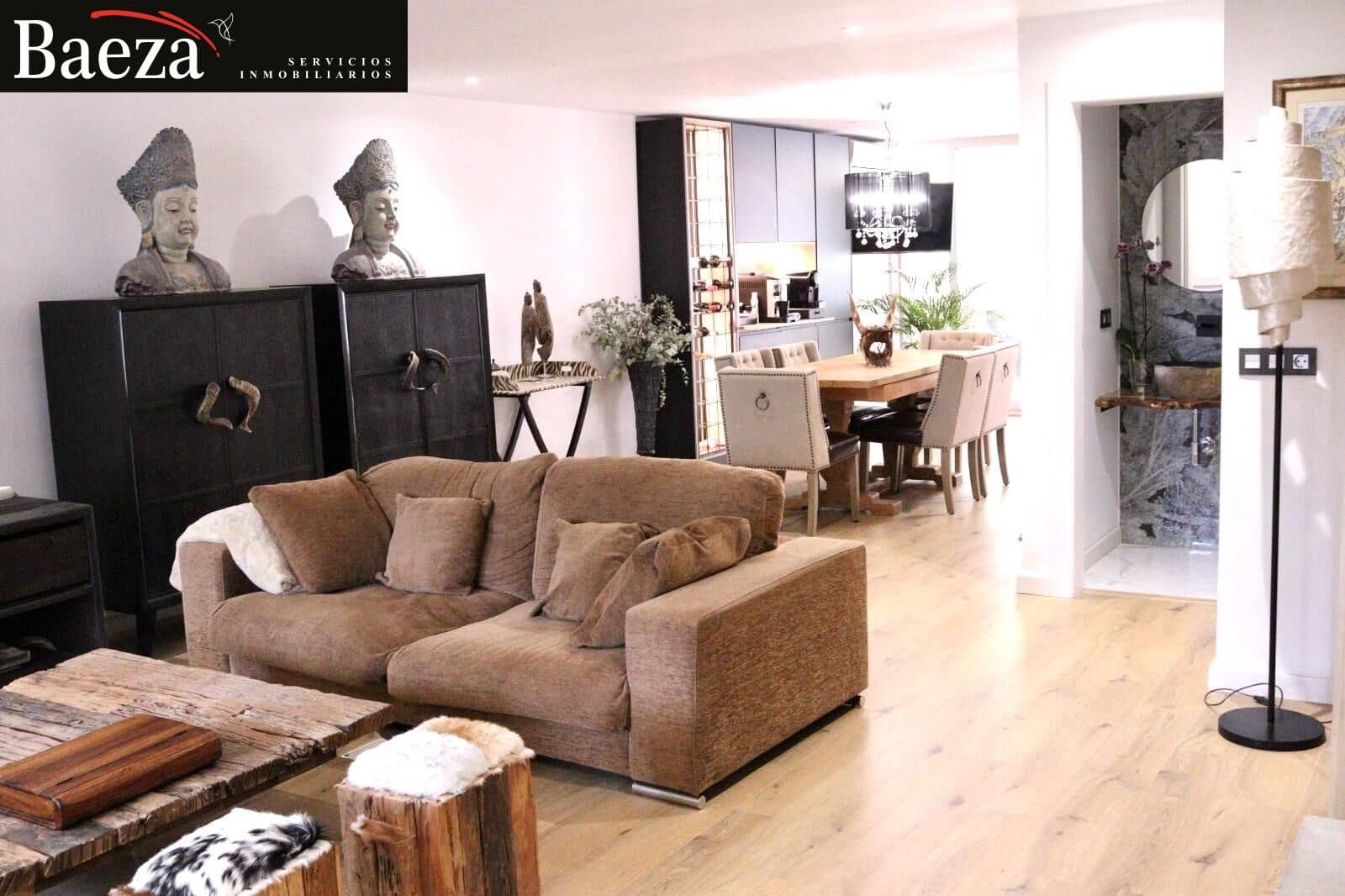 4 soverom Bungalow til salgs i Alicante by med svømmebasseng garasje - € 590 000 (Ref: 9509684)