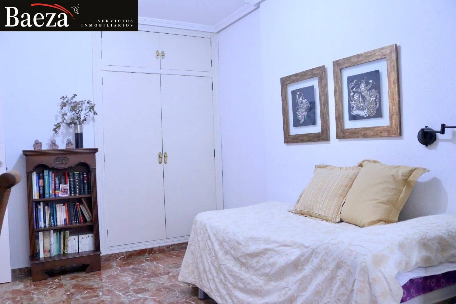 4 soverom Bungalow til salgs i Alicante by med svømmebasseng garasje - € 590 000 (Ref: 9509684)