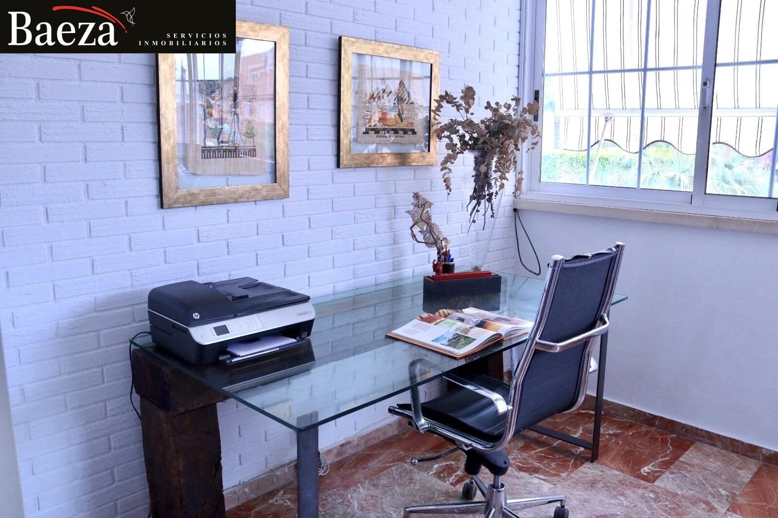 4 soverom Bungalow til salgs i Alicante by med svømmebasseng garasje - € 590 000 (Ref: 9509684)